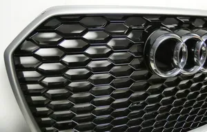 Audi A6 C7 Grille calandre supérieure de pare-chocs avant 4G0853653N