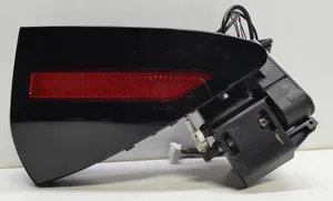 Tesla Model S Sähköauton latauspistorasian kansi 1530813-95-D