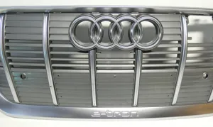 Audi e-tron Grille calandre supérieure de pare-chocs avant 4KE853651