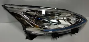 Nissan e-NV200 Lampa przednia 1EE011334-02