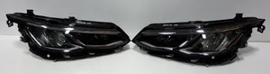 Volkswagen Golf VIII Lot de 2 lampes frontales / phare 5H1941005