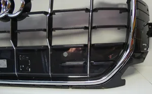 Audi Q8 Maskownica / Grill / Atrapa górna chłodnicy 4M8.853.651.AS