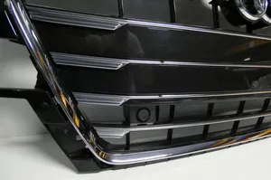 Audi A4 S4 B9 Griglia superiore del radiatore paraurti anteriore 8W0853651DF