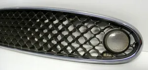 Nissan Figaro Griglia superiore del radiatore paraurti anteriore 62310-37B00