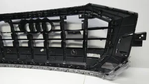 Audi Q8 Maskownica / Grill / Atrapa górna chłodnicy 4M8853651A