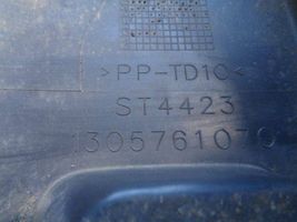Citroen Jumper Coin de pare-chocs arrière 1305761070