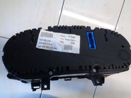 Volkswagen Sharan Speedometer (instrument cluster) 7N0920870A