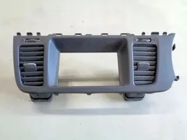 Nissan Murano Z51 Griglia di ventilazione centrale cruscotto 