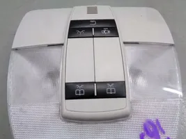 Mercedes-Benz A W169 Rivestimento della console di illuminazione installata sul rivestimento del tetto 