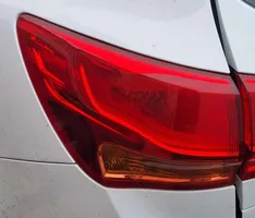 KIA Ceed Galinio žibinto detalė 