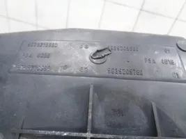 Peugeot 206 Coperchio scatola del filtro dell’aria 