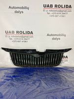 Skoda Yeti (5L) Maskownica / Grill / Atrapa górna chłodnicy 5L0853668