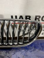 BMW 6 F12 F13 Maskownica / Grill / Atrapa górna chłodnicy 51137212850