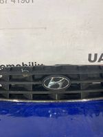 Hyundai Accent Grille calandre supérieure de pare-chocs avant 8636125620