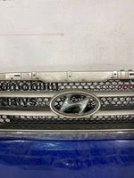 Hyundai Trajet Grille calandre supérieure de pare-chocs avant 863523A500