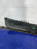 Suzuki Swift Grille calandre supérieure de pare-chocs avant 7174163J00