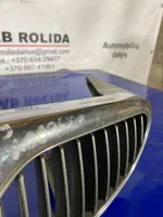 Mazda Xedos 6 Grille calandre supérieure de pare-chocs avant 90G172