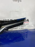 Toyota Yaris Grille calandre supérieure de pare-chocs avant 531010D650