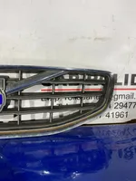 Volvo S60 Grotelės viršutinės 30795039