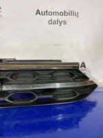 Volkswagen T-Roc Maskownica / Grill / Atrapa górna chłodnicy 2GA853651