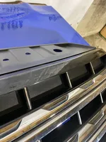 Volkswagen Amarok Maskownica / Grill / Atrapa górna chłodnicy 2H6853653