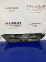 Toyota Avensis T270 Etupuskurin alempi jäähdytinsäleikkö 5311205090