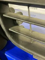 Volkswagen Jetta VI Kratka dolna zderzaka przedniego 5C6853677