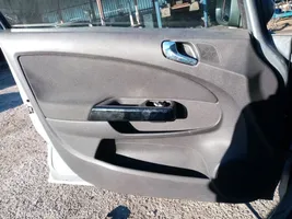 Opel Corsa D Boczki / Poszycie drzwi przednich 13232906