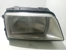 Audi A4 Allroad Lampa przednia 8D0941030B