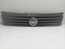 Fiat Stilo Atrapa chłodnicy / Grill 1821920018