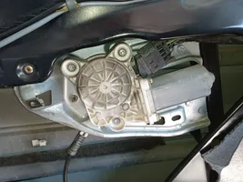 Mercedes-Benz CLK AMG A208 C208 Manualny podnośnik szyby drzwi przednich A2037204046