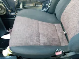 Mitsubishi Carisma Fotel przedni pasażera 