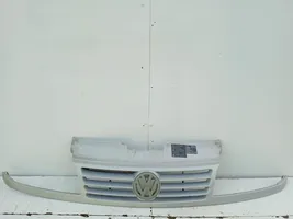 Volkswagen Sharan Передняя решётка 7M0853653AC