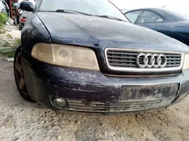 Audi A4 S4 B5 8D Zderzak przedni 