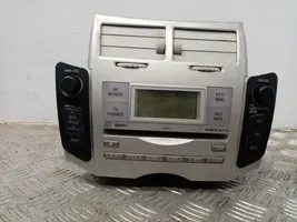 Toyota Yaris Hi-Fi-äänentoistojärjestelmä 861200D210