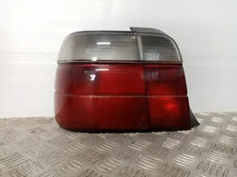 BMW 3 E30 Feux arrière / postérieurs 