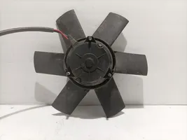 Peugeot 205 Ventilateur de refroidissement de radiateur électrique 8015205