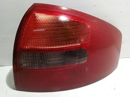 Audi A6 Allroad C5 Aizmugurējais lukturis virsbūvē 4B5945096