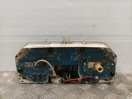 Mitsubishi Pajero Tachimetro (quadro strumenti) MB832131