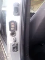 Opel Combo C Slankiojančių durų spyna 