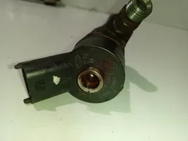 Hyundai Accent Injecteur de carburant 3380027900