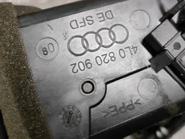 Audi Q7 4L Šoninės oro grotelės 4l0820902