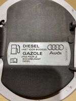 Audi A3 S3 8P Apdaila prie degalų bako dangtelio 8P0809999D