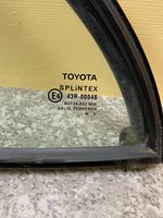 Toyota Avensis T220 Finestrino/vetro retro 43R00048