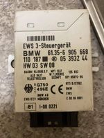 BMW 5 E39 Juego de cerradura y set ECU del motor 0281001830