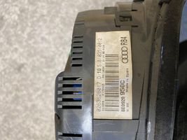 Audi A4 S4 B6 8E 8H Spidometras (prietaisų skydelis) 8E0920950L