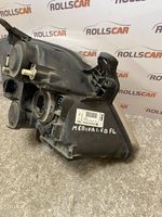 Opel Meriva A Lampa przednia 93321052