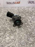 BMW 3 E46 Fuel pressure regulator 