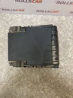 Volkswagen PASSAT B6 Fuse box cover 1K0937132F