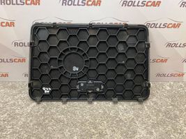 Audi A8 S8 D3 4E Subwoofer-bassoelementin etusäleikkö/lista 4E0035435A